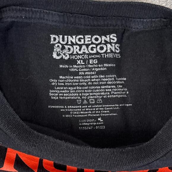 Dungeons & Dragons Honor Among Thieves Movie Promo Dragon Graphic T-shirt XL - Picture 3 of 6